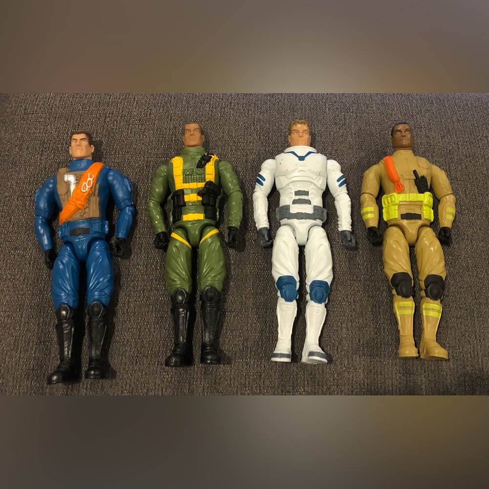 Action Figure Set w/ accessories